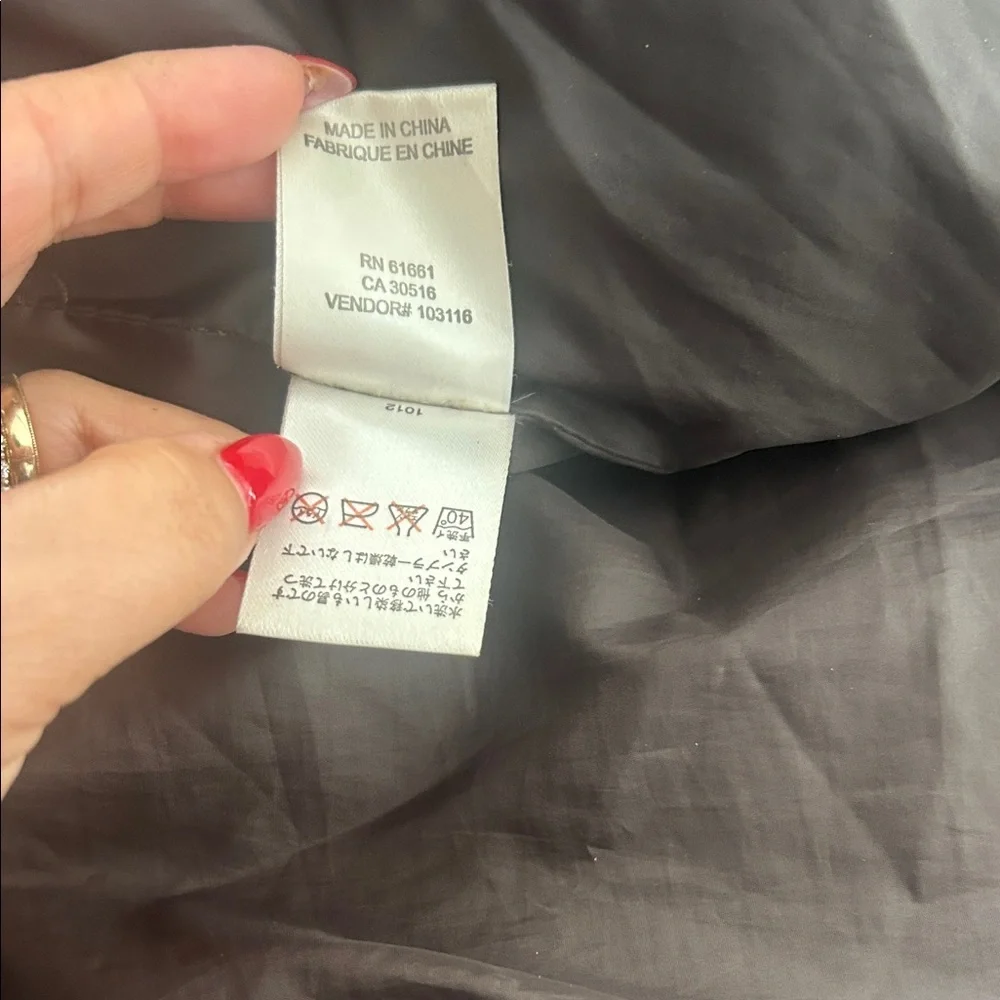 The North Face Men's Charcoal Puffer Jacket